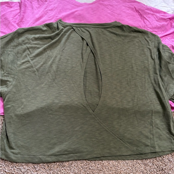 JoyLab Olive Green T-Shirt cropped Oversized - Picture 5 of 7